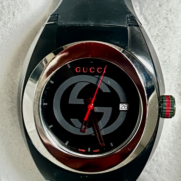 Gucci Sync YA137101 Men’s Stainless Watch ~ Quartz Movement ~ New W/Book & Tags - Picture 4 of 16